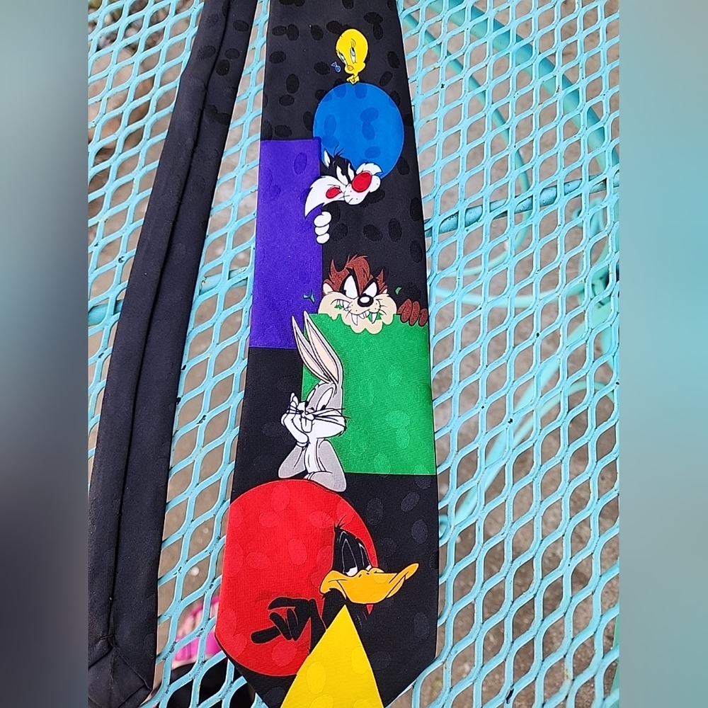 Vintage 1995 Looney Tunes Mania Tie Tweety Taz Bugs Daffy Sylvester - Picture 2 of 5